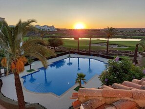 Outdoor pool - La Casa Mima 2 Bedroom Penthouse with great views, Hacienda Riquelme Golf Resort (Sucina)