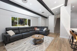 Comfort House, 5 Bedrooms, Patio, Mountain View | Living room | 32-inch TV with digital channels, fireplace - Bear Mountain Getaway (Big Bear Lake)