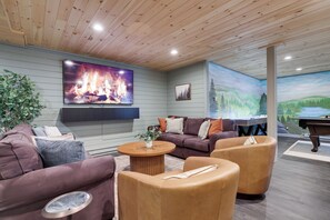 تلفزيون ذكي، ألعاب فيديو، تنس طاولة