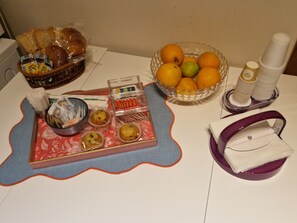 Breakfast meal - B&b of the Sun   (Napoli)