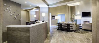 Near Towne Centre at Laurel + On-site Dining & Gym