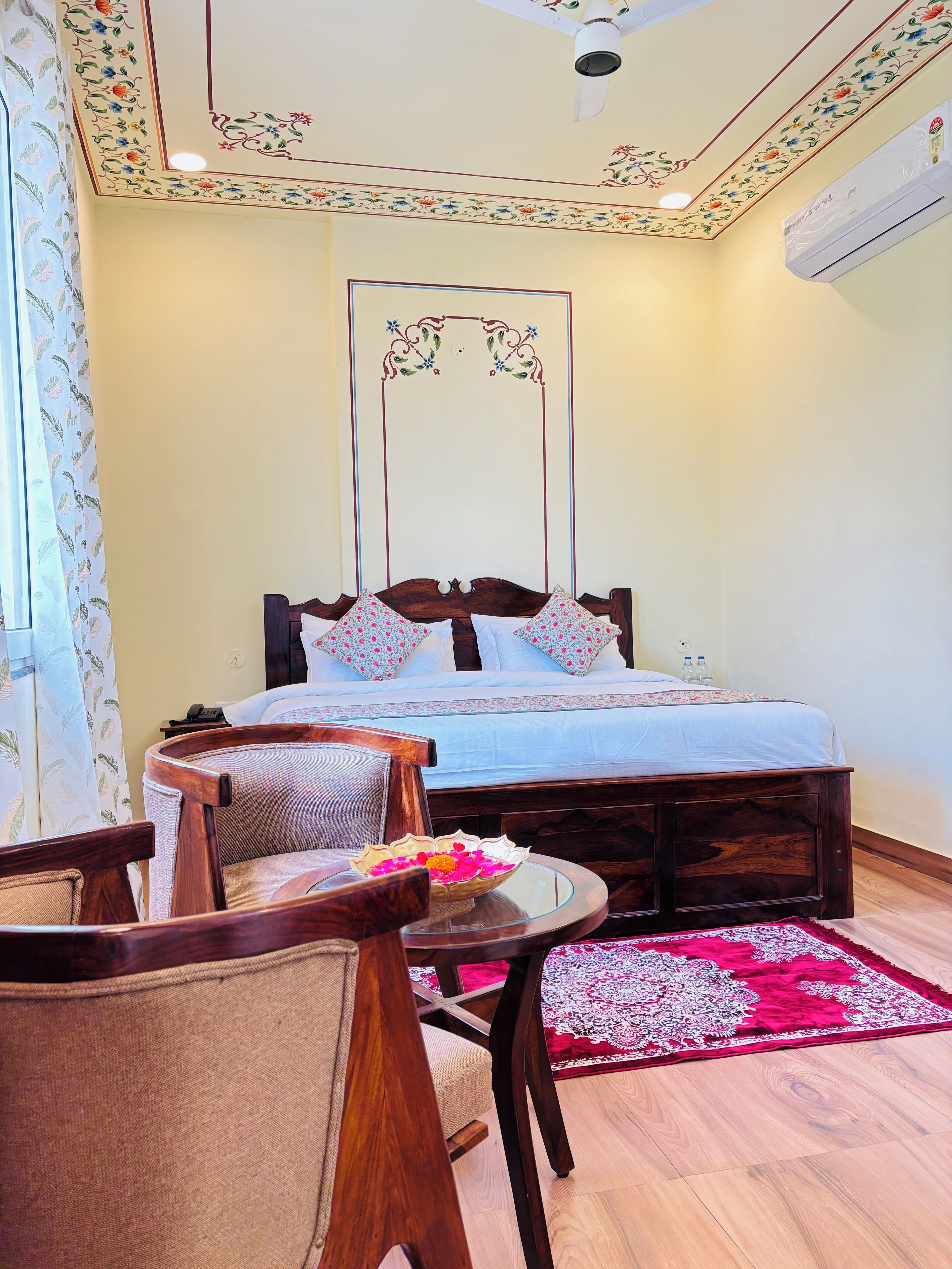 Deluxe Room | Free WiFi