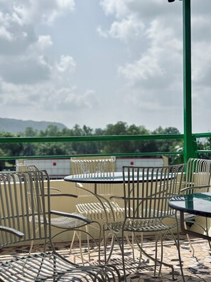 Exterior - Virasat Haveli - A Heritage Boutique (Sawai Madhopur)