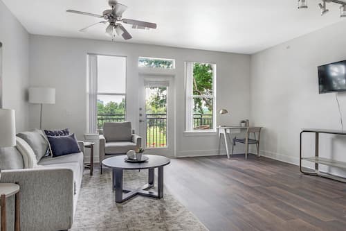 Apartment (2 Bedrooms) | Living area