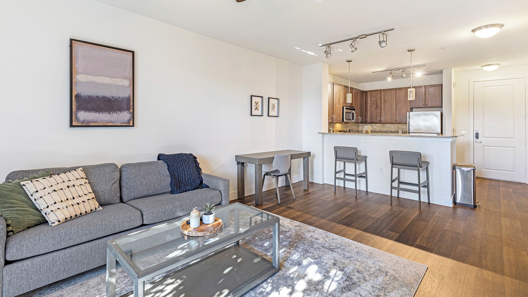 Apartment (1 Bedroom) | Living area | 50-inch TV with digital channels