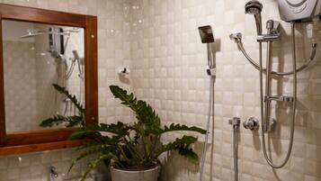 Dusch och toalettpapper