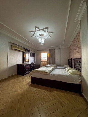 Bügeleisen/Bügelbrett, WLAN