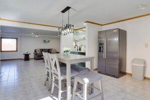 Apartment (1 Bedroom) | Interior - 6 Mi to Barr Lake: Apt w/ Yard & Pool Access! (Brighton)