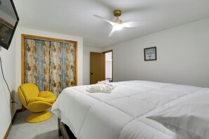 Apartment (1 Bedroom) | Interior - 6 Mi to Barr Lake: Apt w/ Yard & Pool Access! (Brighton)