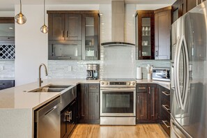 Rumah (4 Bedrooms) | Interior