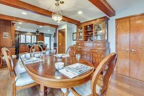 House (4 Bedrooms) | Interior - Grand Wintergreen Resort Home w/ Hot Tub! (Nellysford)