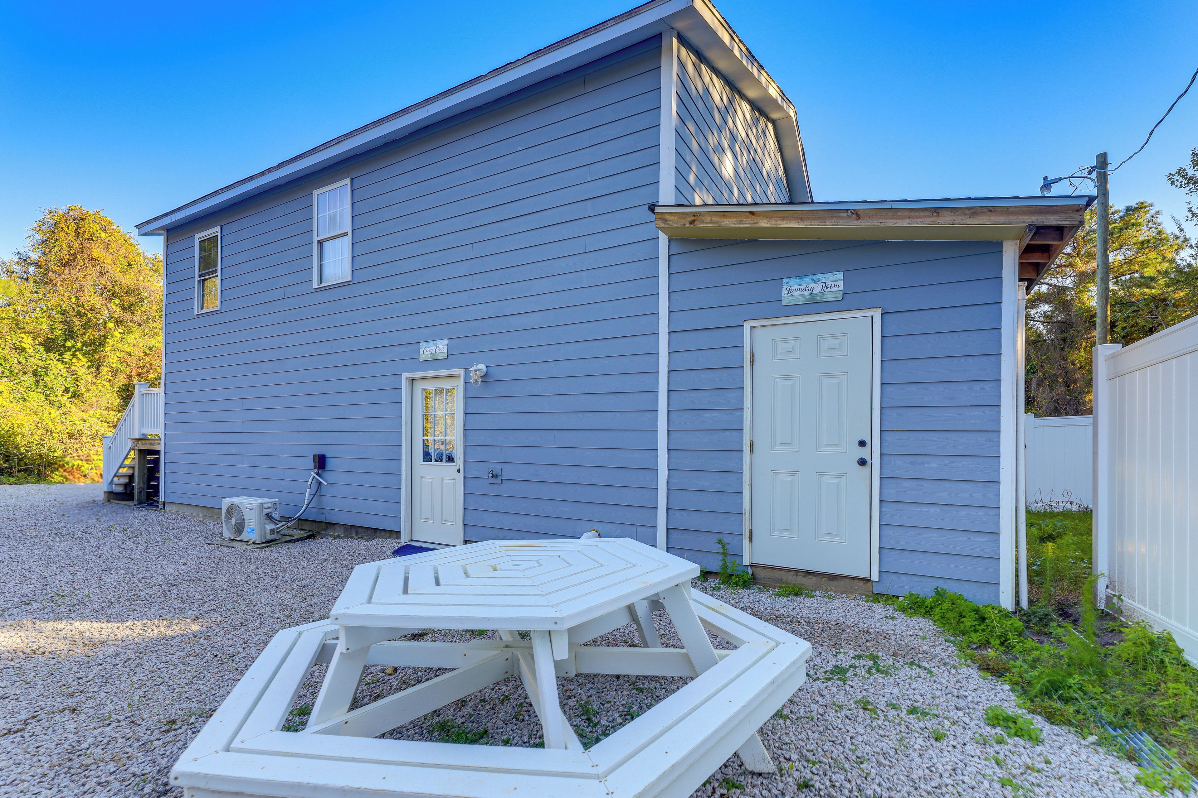 Apartment (1 Bedroom) | Interior