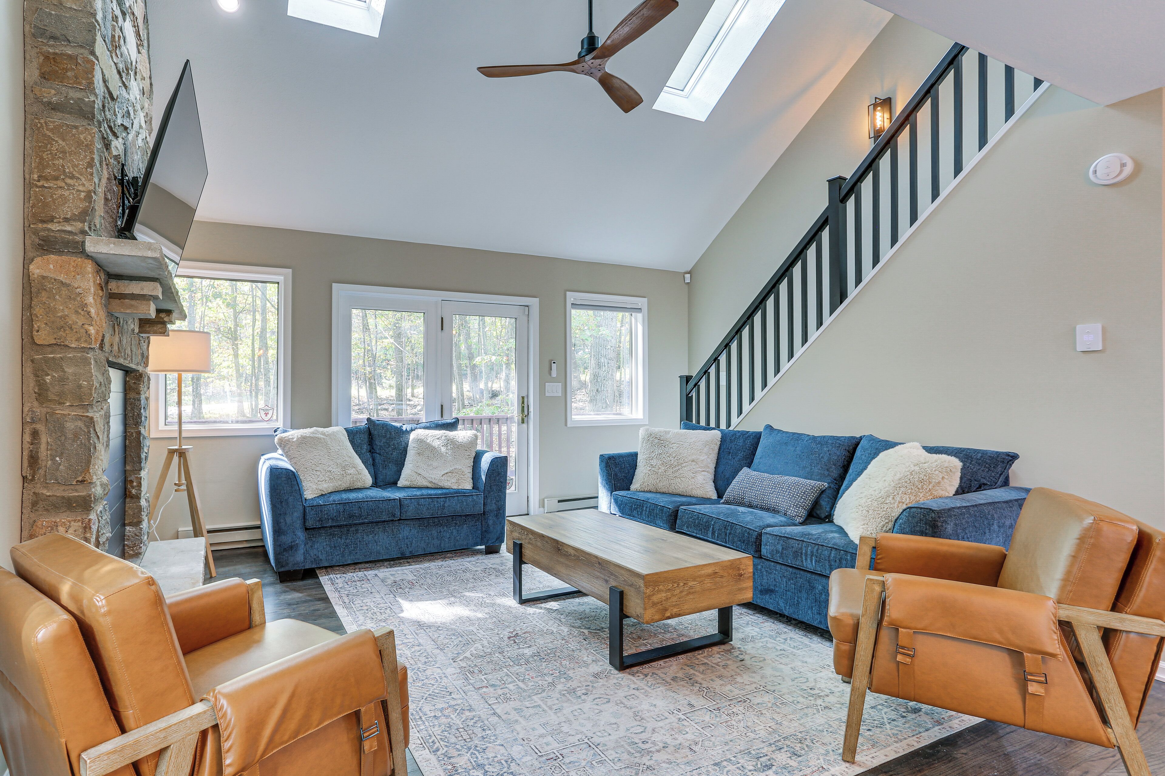 House (3 Bedrooms) | Front of property