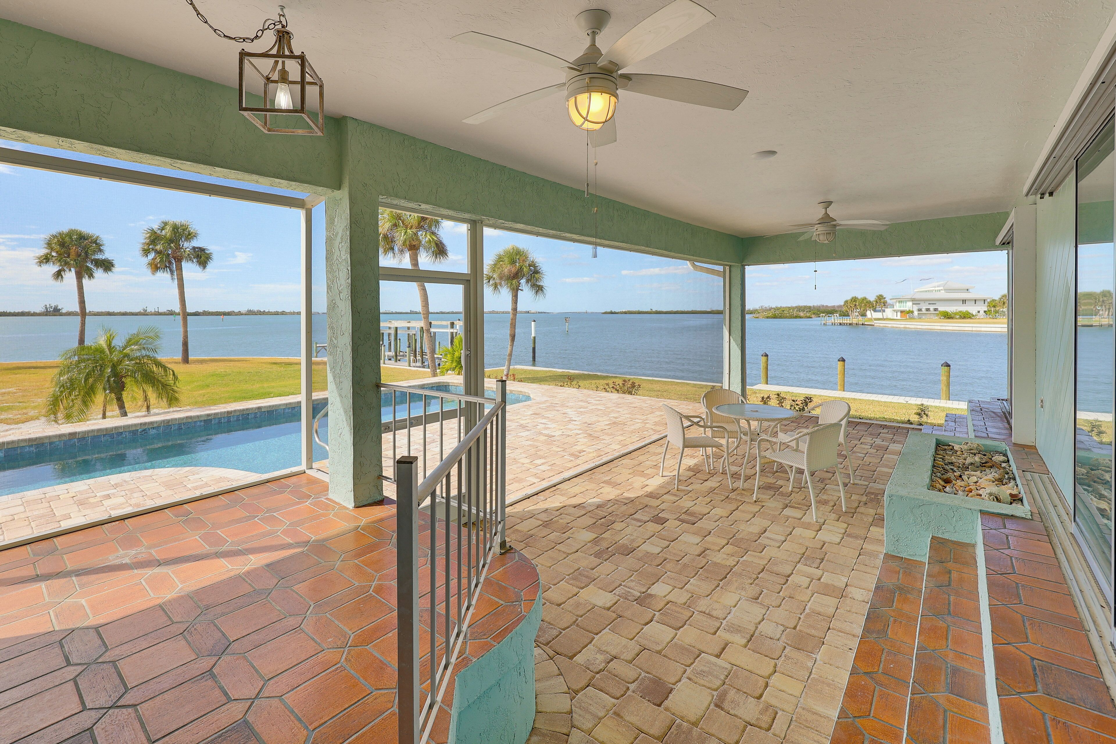 單棟房屋 (2 Bedrooms) | 內部