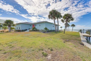 Interior - Canal-front Gem w/ Dock! 4 Mi to Englewood Beach (Englewood)