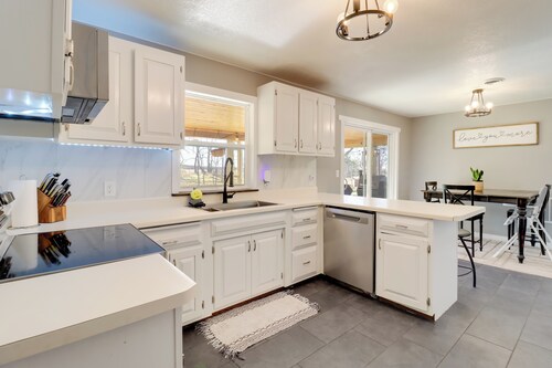 11 Mi to Maple Lake: Family-friendly Fertile Home