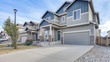 ุงูู
ูุดุฃุฉ ู
ู ุงูุฏุงุฎู