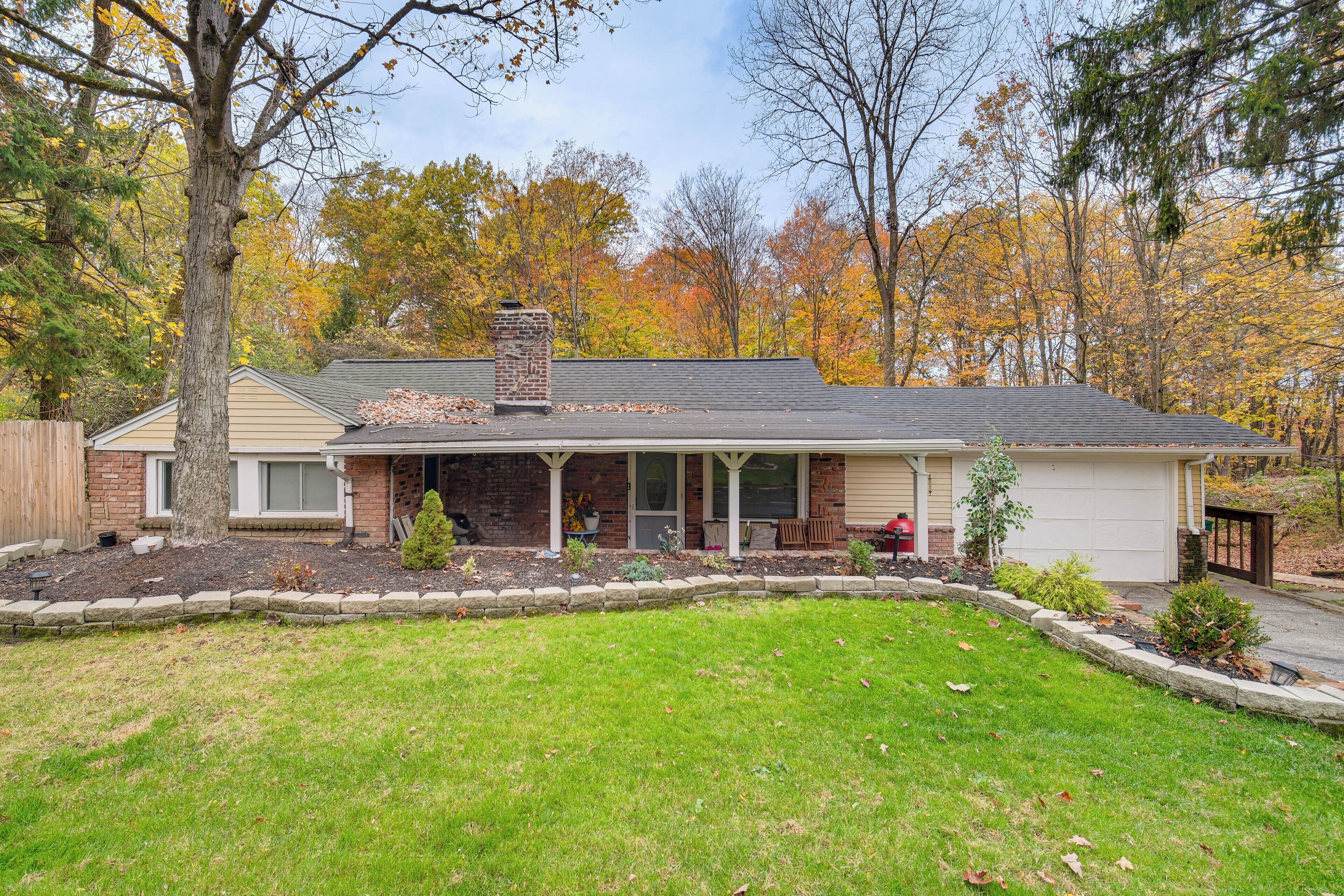 House (3 Bedrooms) | Front of property