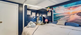 Easy Cleveland Access! Quiet Suburb Stay w/ Yard