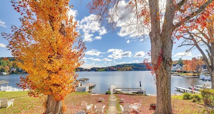 All-season Getaway on Lake Winola: Dock & Sunroom!