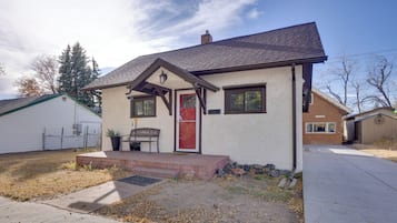 House (1 Bedroom) | Interior