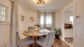 House (1 Bedroom) | Interior