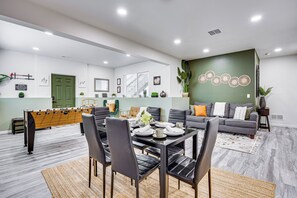 Apartment (2 Bedrooms) | Interior - 8 Mi to Usafa! Hot Tub Haven in Colorado Springs (Colorado Springs)