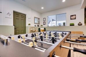 Apartment (2 Bedrooms) | Interior - 8 Mi to Usafa! Hot Tub Haven in Colorado Springs (Colorado Springs)