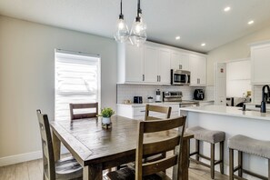 Maison (4 Bedrooms) | Intérieur