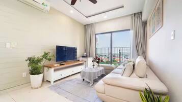 Family Suite, 3 Bedrooms, Club lounge access, River View