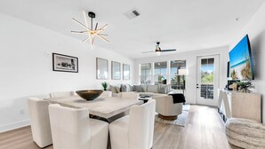 Interior - Another Day in Paradise - Holly 127 (Miramar Beach)