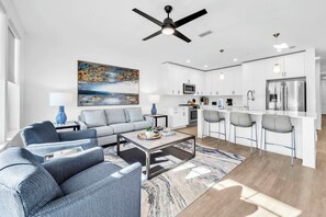TV - The Grove Holly 123 - 1 Bedroom - Lazy River - Seascape Resort (Miramar Beach)