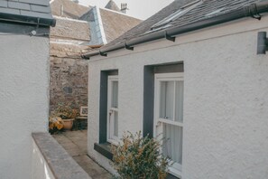 تفاصيل الفندق من الخارج