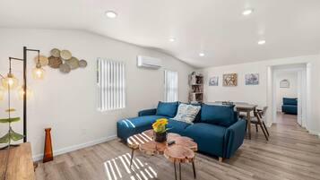 House | 3 bedrooms, Internet