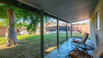 House | 3 bedrooms, Internet