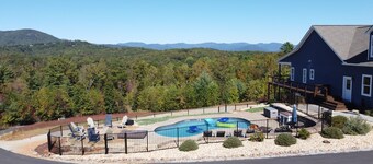 Still Creek Mountain Retreat, everything you need!