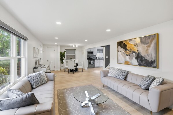 Maison, 3 chambres | Aire de séjour | Téléviseur connecté