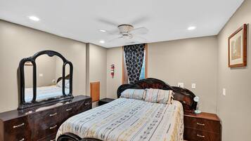 3 bedrooms, laptop workspace, free WiFi