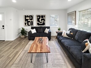 Residenza, 3 camere da letto | Area soggiorno | Smart TV