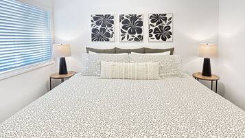 Townhome, 3 Bedrooms | 3 bedrooms, iron/ironing board, free WiFi