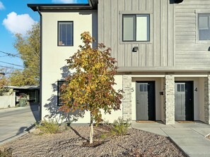 Townhome, 3 Bedrooms | Perincian bahagian luar