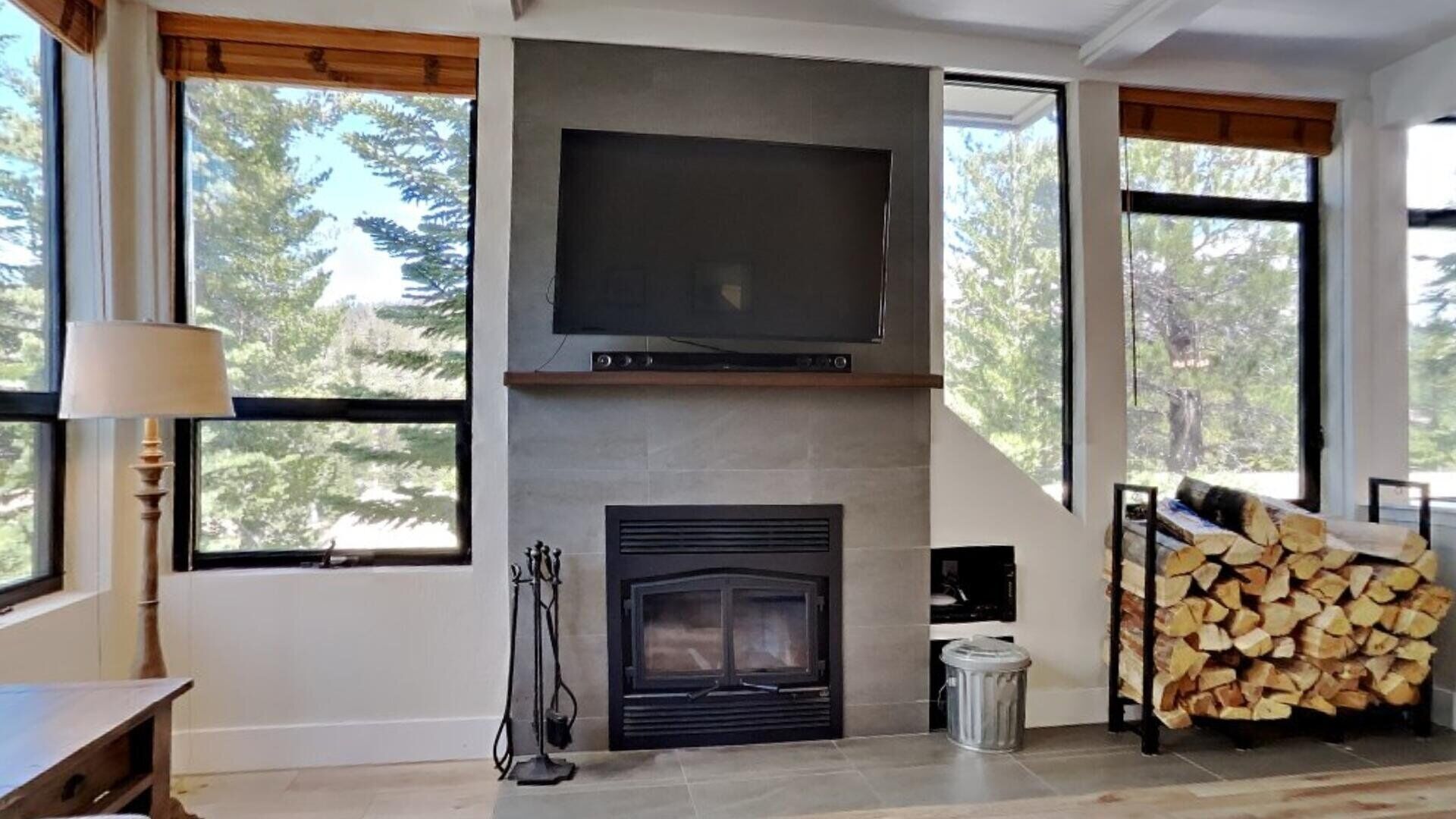 Condo, 2 Bedrooms | Interior