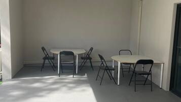 House, Multiple Bedrooms, Accessible | Outdoor dining