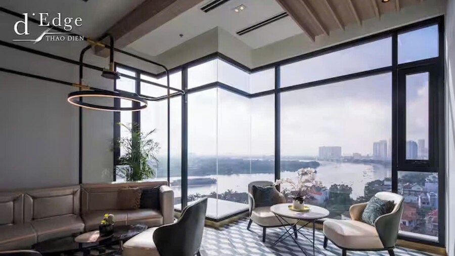 Bluesky D'Edge Thao Dien Luxury Vacation