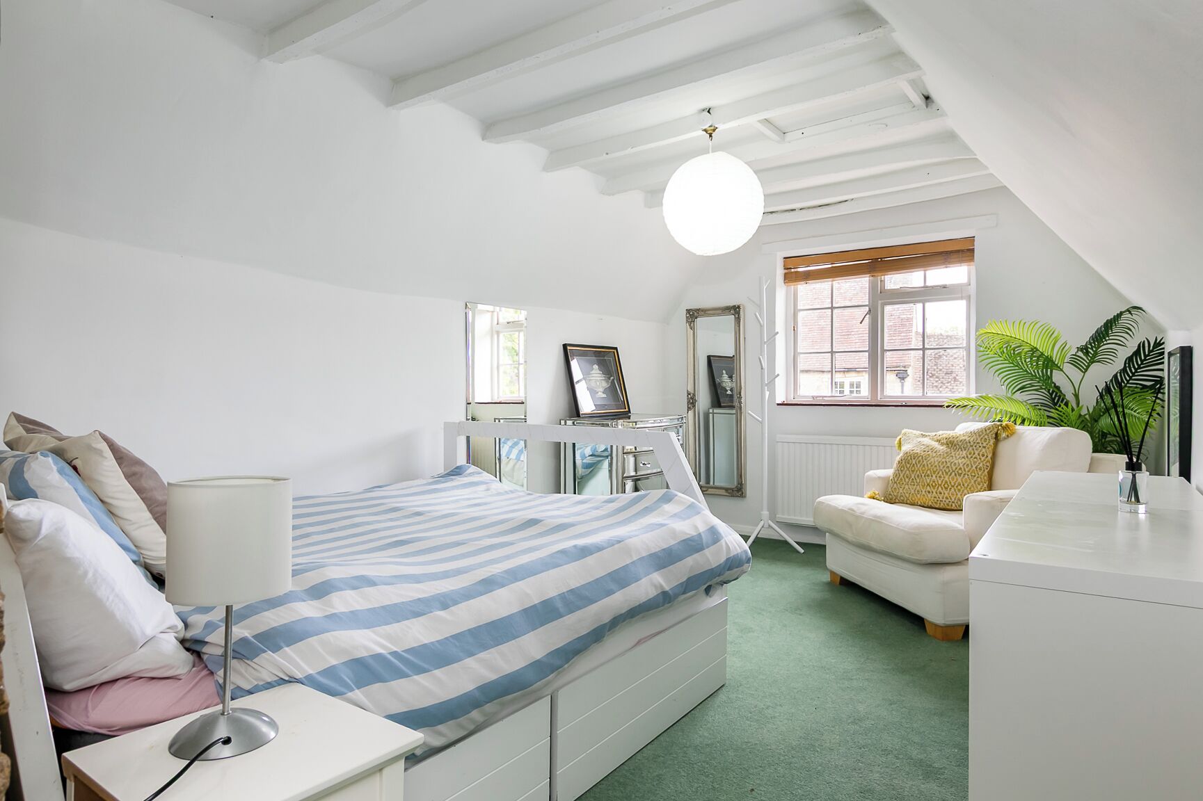 Iron/ironing board, free WiFi