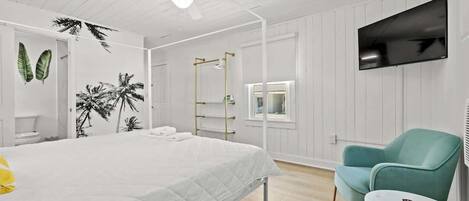 1 bedroom, iron/ironing board, WiFi, bed sheets