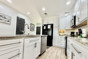 Fridge, microwave, stovetop, cookware/dishes/utensils - New! Steps to the Beach | Clean 2BR | Walk to Beach (Gulf Shores)