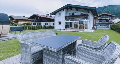 Spa Chalet, Garden & Sauna