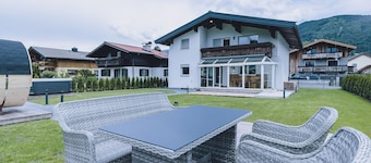 Spa Chalet, Garden & Sauna