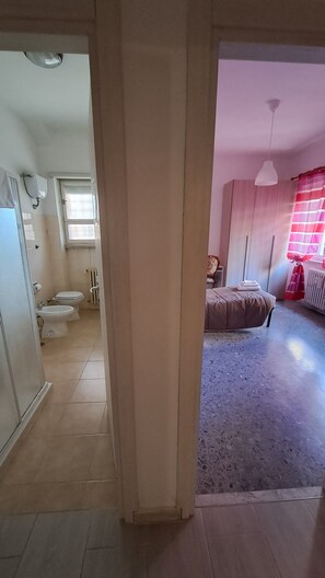 Single Room, Air conditioning, Garden View | Iron/ironing board, free WiFi